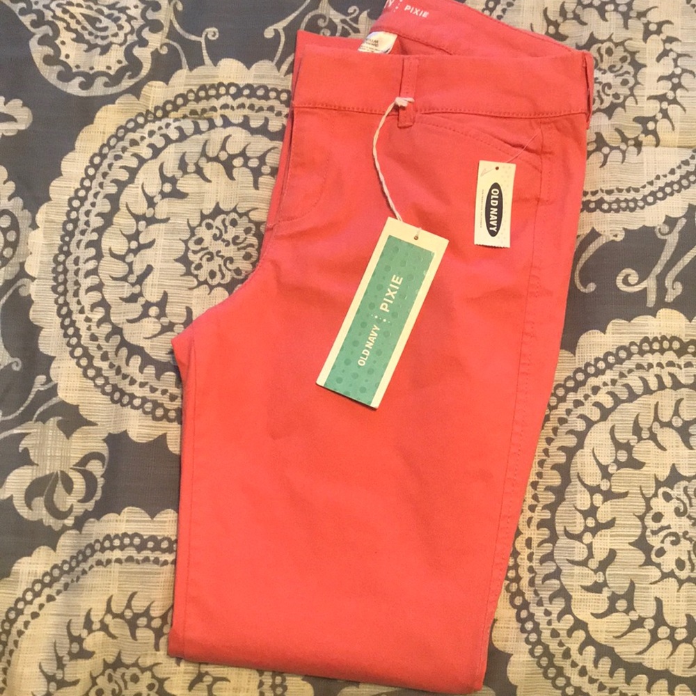 Old Navy Pixie Pants- Size 0 Regular